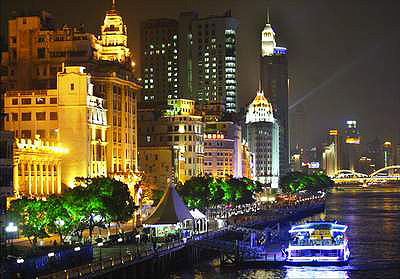 Cruised on Pearl River at night