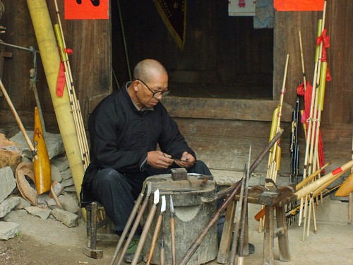 Lusheng making in paika