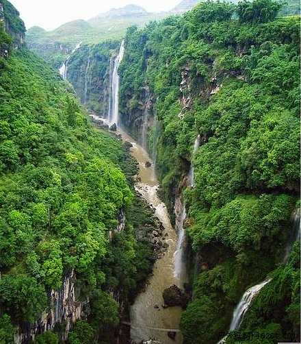 Maling Gorge in Xingyi