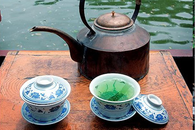Tea ceremony in Sichuan